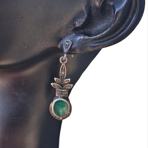 Vintage Jewelry - Vintage Sterling Silver Marcasite & Green Onyx Drop Earrings | Art Deco Style